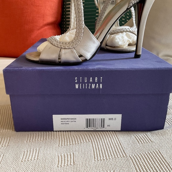 Stuart Weitzman Sweepstakes heels - Picture 2 of 4